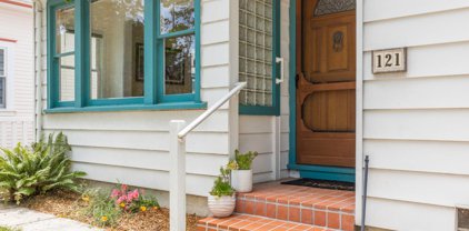 121 Magnolia ST, Santa Cruz