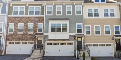 1027 Edenberry Way, Glen Burnie