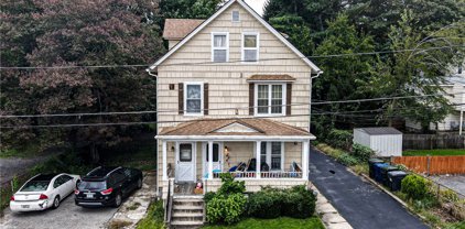 109 Jenckes Street, Woonsocket