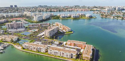 7645 Sun Island Drive S Unit 304, South Pasadena