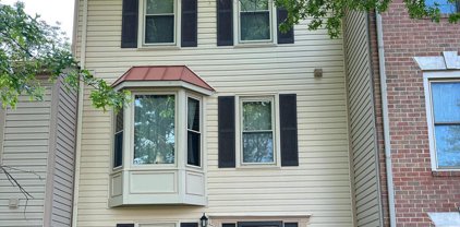 7377 Emerald Dr, Manassas