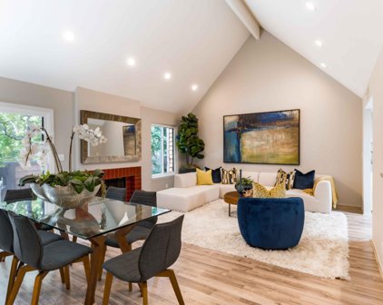 537 Thain WAY, Palo Alto