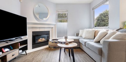 1155 Dufferin Street Unit 109, Coquitlam