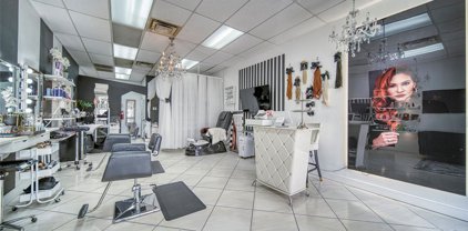 Beauty Salon For Sale In Hialeah, Hialeah