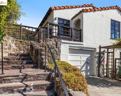 2525 Hill Ct, Berkeley