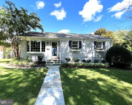 4701 Wyaconda Rd, Rockville
