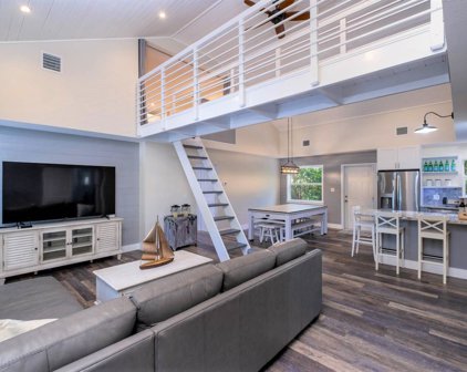 120 Peace Avenue, Tavernier