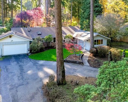 7602 Lucerne Road SW, Lakewood