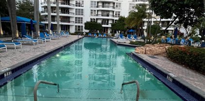 3600 Mystic Pointe Dr Unit #1010, Aventura