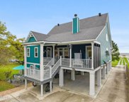 221 N Beach Boulevard, Waveland image