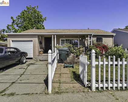 12 Lawrence Ave, Antioch