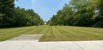43517 MOUND, Sterling Heights