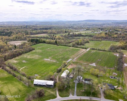 292 Clapper Road, Selkirk