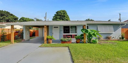 4640 Ne 3rd Ter, Oakland Park