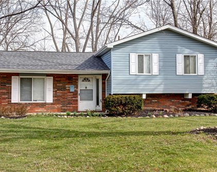 26252 Redwood Drive, Olmsted Falls
