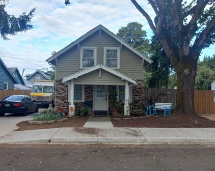 978 HOLLY ST, Junction City