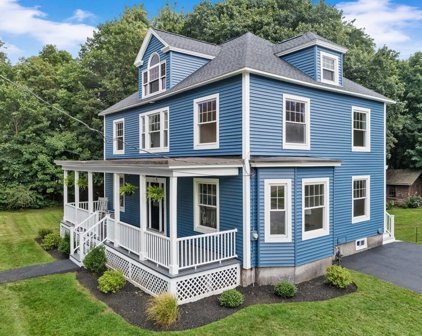 51 Central St, Hudson