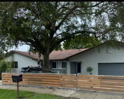 15700 Nw 37th Ct, Miami Gardens