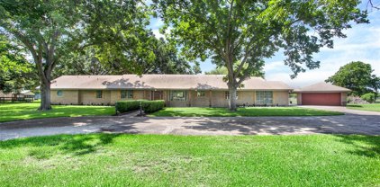 10726 E Fm 1462 Road, Alvin