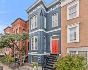 331 6th St Se, Washington image