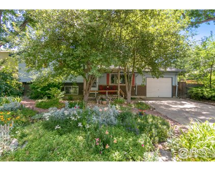 808 Timber Ln, Fort Collins
