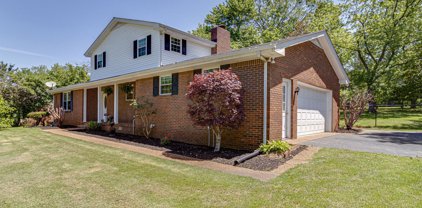 1117 Woodvale Dr, Gallatin