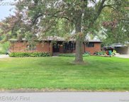 38129 PINERIDGE, Harrison Twp image