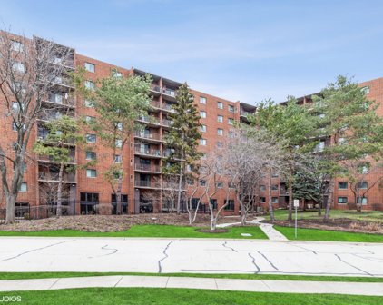 1 Bloomingdale Place Unit #707, Bloomingdale