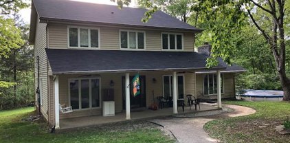 2713 Creekstone Cir, La Grange
