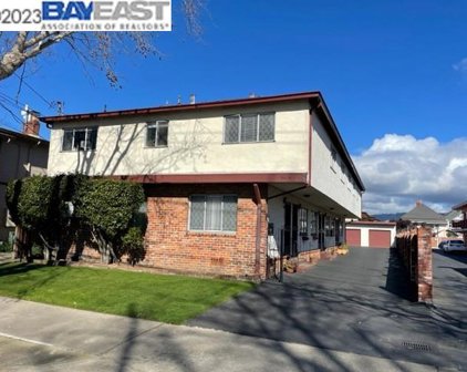 2613 Central Ave, Alameda