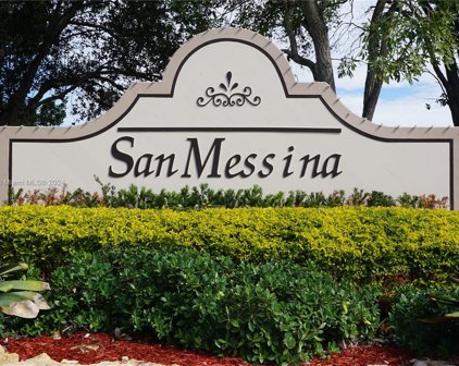 1868 Salerno Cir Unit #1868, Weston