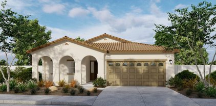 2069 Fiorella Cove, Perris