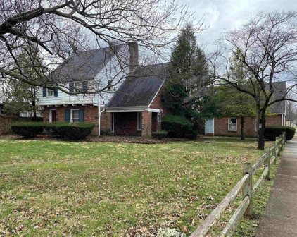 83 W Garfield Avenue, Martinsville