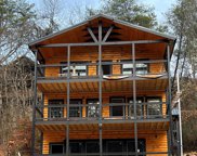 173 S Smoky Mountain Way, Sevierville image