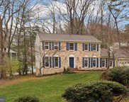 11405 Bronzedale Dr, Oakton image
