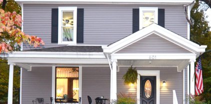601 W Madison St, La Grange