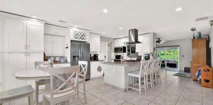 9941 Bahama Dr, Cutler Bay