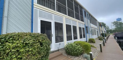 129 Chase Avenue Unit 103L, Russells Point
