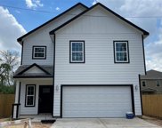 7710 Queen Street, Houston image