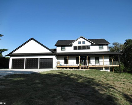 2735  355  Street, Keokuk