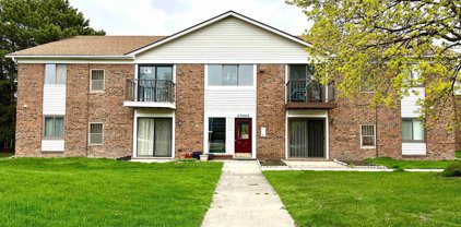 43244 Mound Rd, Sterling Heights