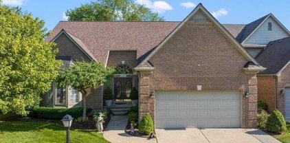 18785 River Pointe, Clinton Twp