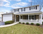 712 Buttonwood Circle, Naperville image