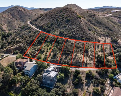 28200  Laura La Plante Dr, Agoura Hills