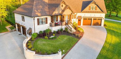 562 Pond Apple Rd, Clarksville