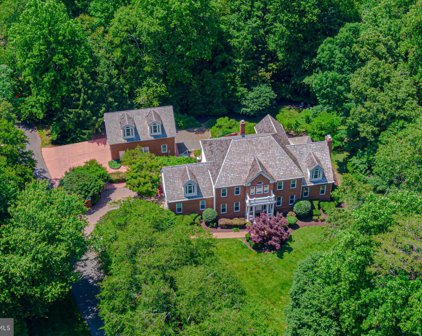 6334 Karmich St, Fairfax Station
