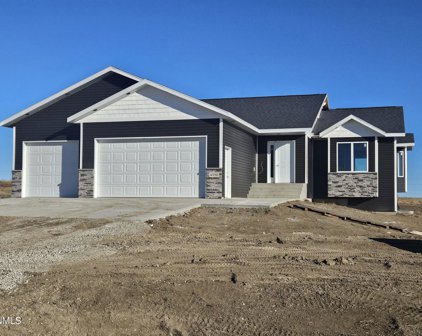4558 Trailblazer Loop, Mandan