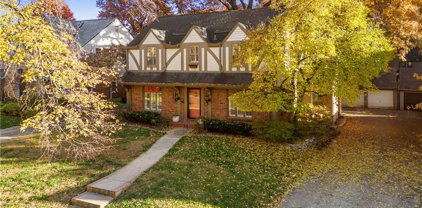 811 W 69th Terrace, Kansas City