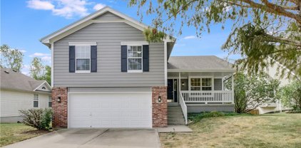 640 NW Rosaceae Drive, Blue Springs