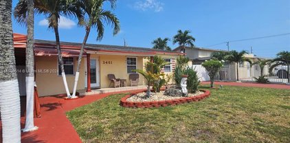 3461 E 9th Ct, Hialeah